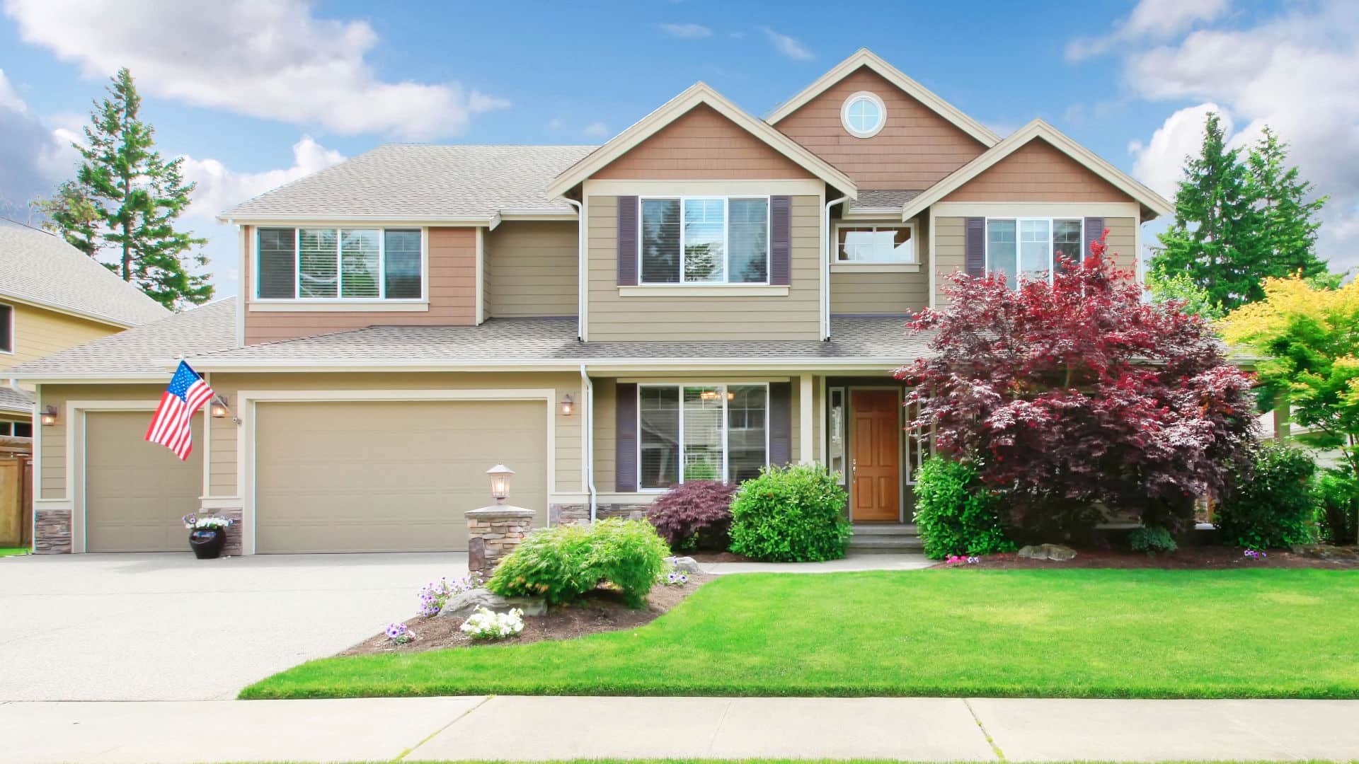 The Benefits of Soft Washing vs. Pressure Washing